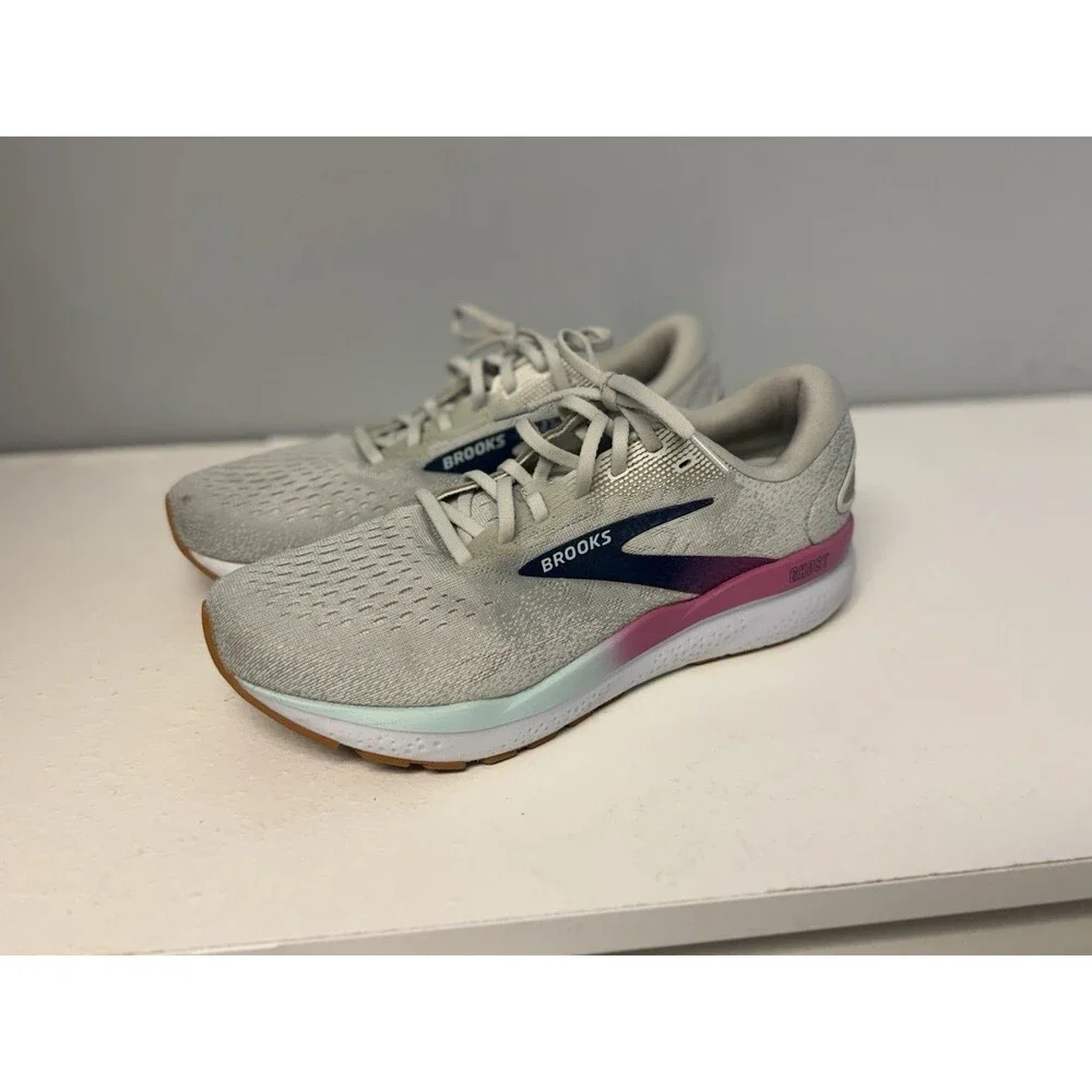 Brooks Ghost 16 Women's Running Shoes - White/Grey/Pink - Gum Sole - US Size 11